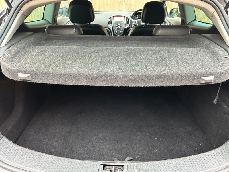 IMG-20251101-WA0035 - Copy.jpg